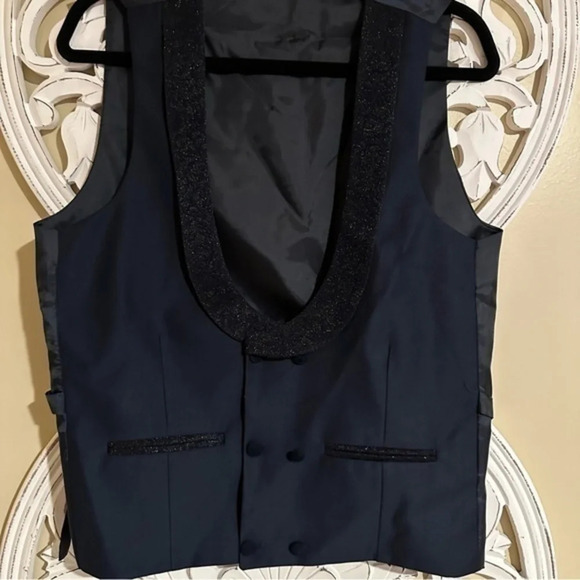Men’s Suit Vest NeW - Picture 1 of 4